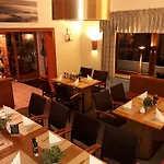 Moewenstuebchen Hotel Wremen