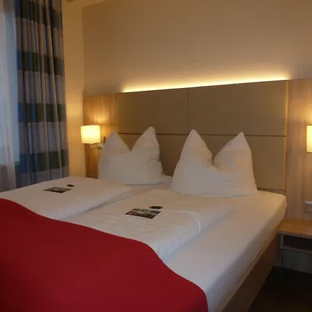 Hotel Moewenstuebchen *