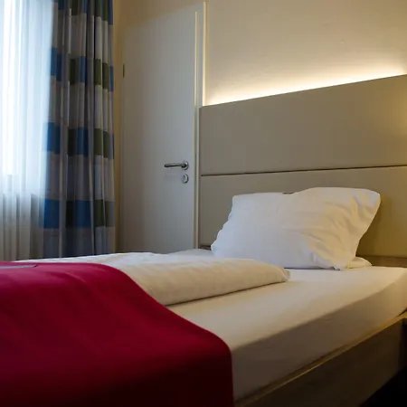 Moewenstuebchen Hotel