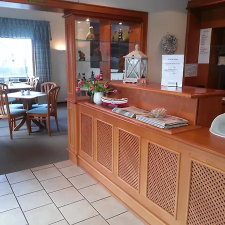 מלון Moewenstuebchen *